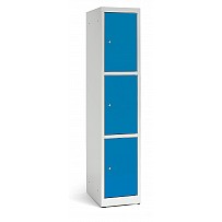 Wardrobe with plinth, 1 section, 3 lockers