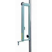 Spindle tensioning winch